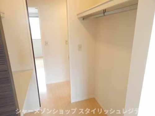 エクセラン殿川　Ｂ棟の収納