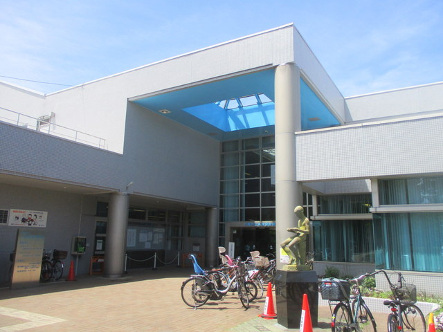 ハイツフローラＡのその他|川崎市立高津図書館