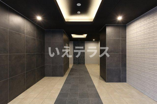 SDグランツ三宮イーストフロントのエントランス