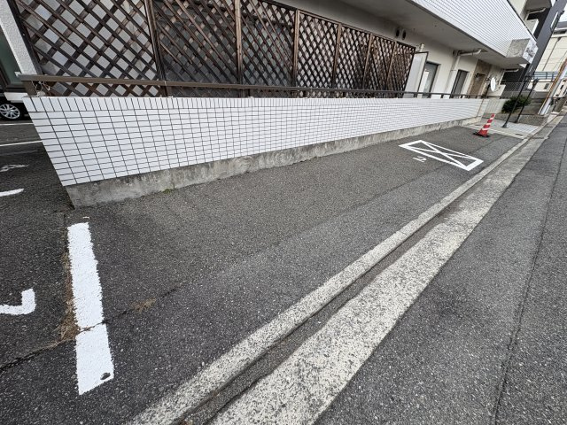 オーナーズマンション明石の駐車場