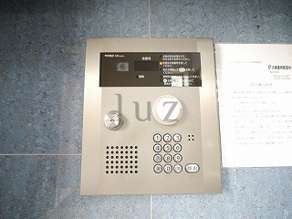 マーベラスエクセレントのセキュリティ|オートロック完備で女性も安心のセキュリティ！