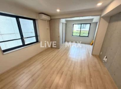 【居間・リビング】SOLASIA　residence門前仲町