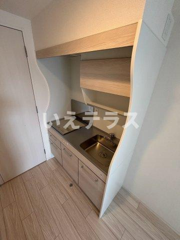 セレニテ西元町アリエのキッチン
