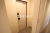 【玄関】アンジュール新田 
