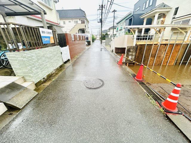 八千代市勝田台7丁目６番の前面道路含む現地写真|9/7撮影