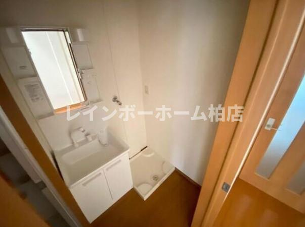 特典：仲介手数料が無料です!!の洗面所|独立洗面台です