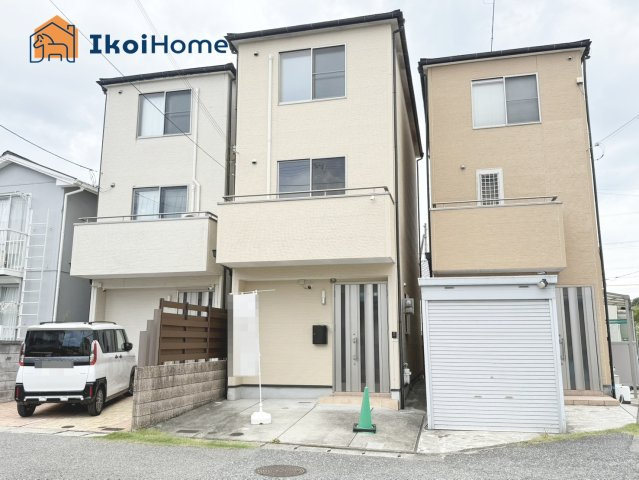 神戸市西区池上4丁目　中古戸建の駐車場|●年中無休：当日予約可●駐車スペース1台可能！自転車やバイクを置くスペースもございます！