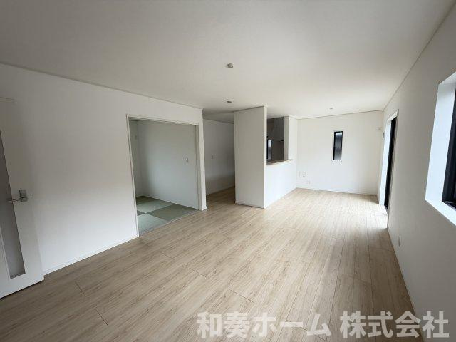 クレイドルガーデン徳島市中吉野町第1の居間・リビング