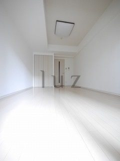 ライジングプレイス石川町の寝室