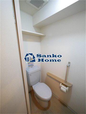 浅草参番館のトイレ