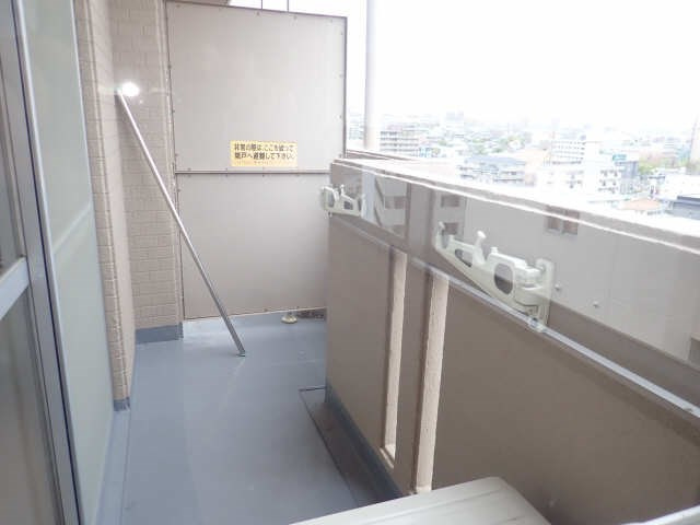 サンメゾン植田のバルコニー