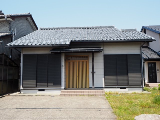 福井市三郎丸　平屋のお家