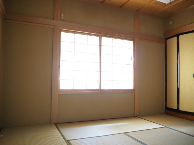 福井市三郎丸　平屋のお家の和室