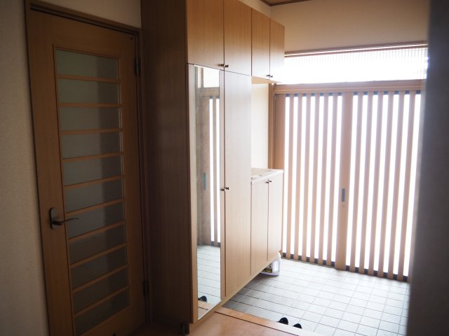 福井市三郎丸　平屋のお家の玄関