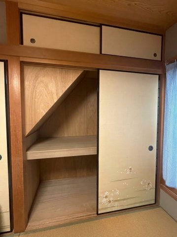 源氏ケ丘　中古戸建の収納