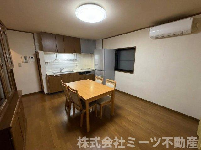 源氏ケ丘　中古戸建の居間・リビング