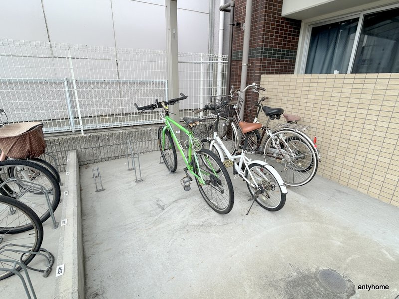 サムティ京橋Fluss　仲介手数料無料の駐車場