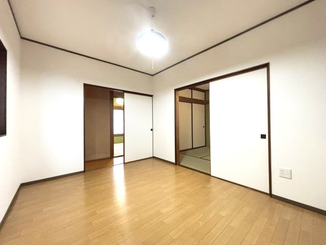 大黒貸家の洋室