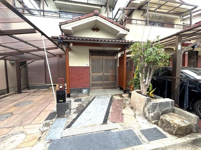 大黒貸家のエントランス