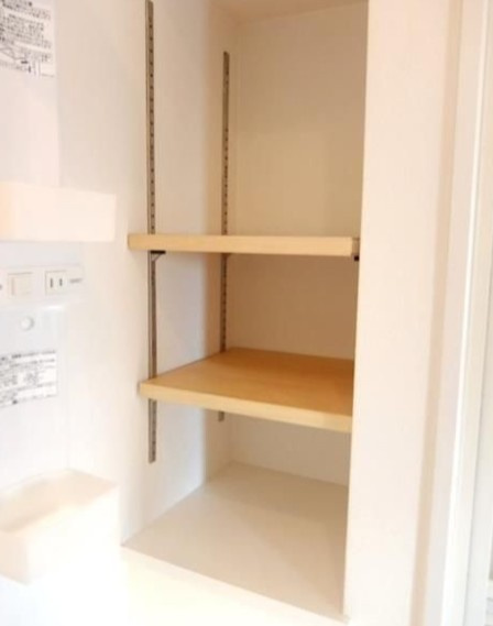 町田市中町３丁目の賃貸マンションの内装