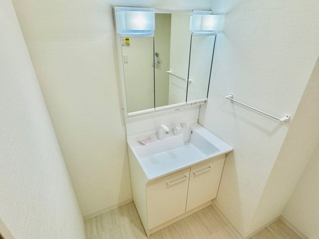 MISTRAL姫路駅前Ⅷ安田の独立洗面台