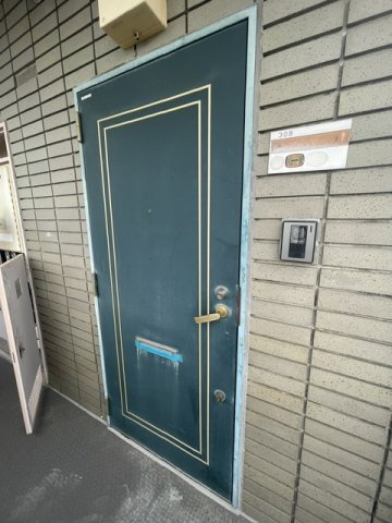 ドリーミー静の玄関