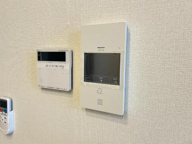ボナール久保町の内装|カメラ付インターホン