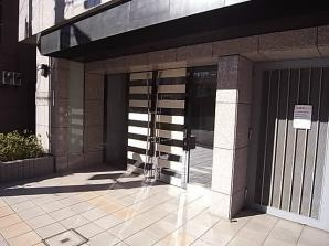 ヴェルト亀戸のエントランス