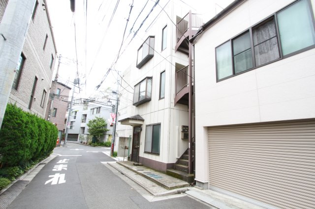 コーポ名倉　角部屋　最上階　バストイレ別のその他共用部分