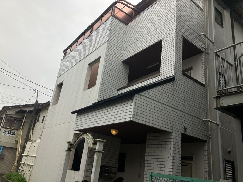 二和東ハイツの外観