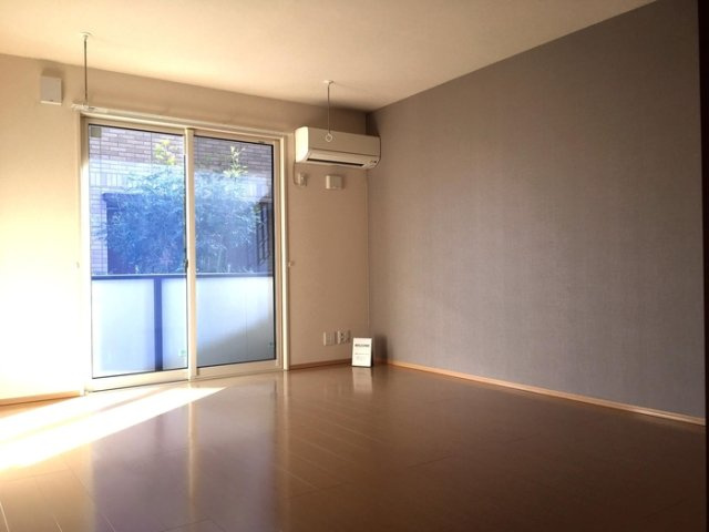 デュオ　C 棟の居間・リビング