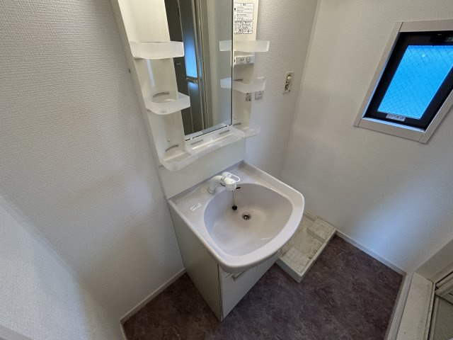 シンプルライフBの洗面所