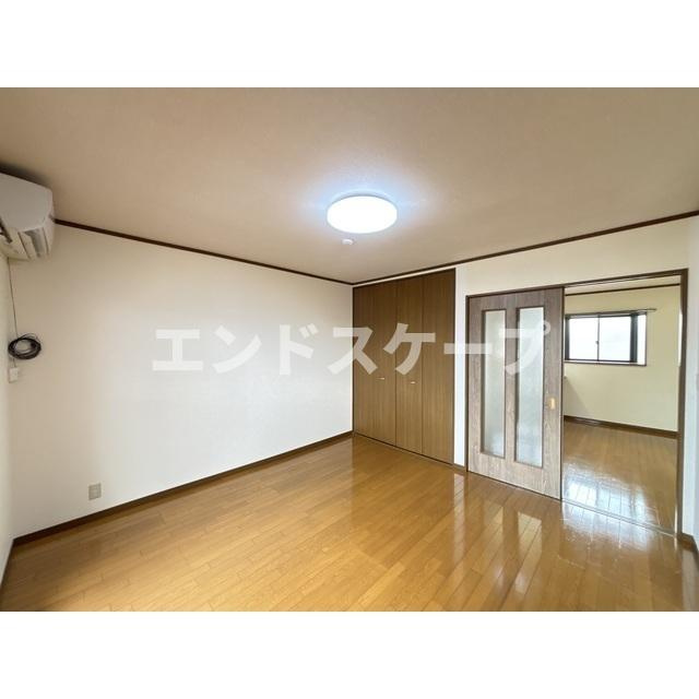 フェニックスⅢの居間・リビング|高崎、前橋のお部屋探しはエンドスケープまで！お客様の理想お聞かせ下さい♪