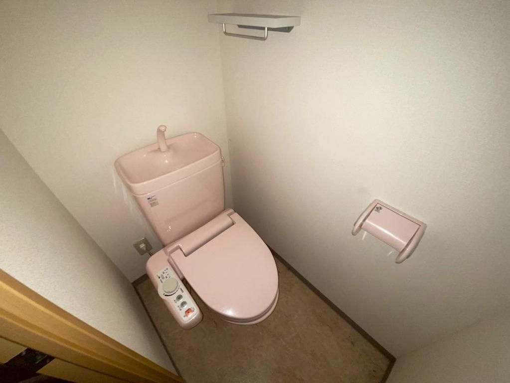 モアルヤタ藤のトイレ|清潔感のあるトイレです