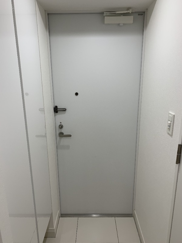 リヴシティ成増ミュジオ弐番館の玄関