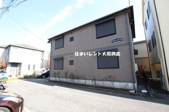グランボナールの外観