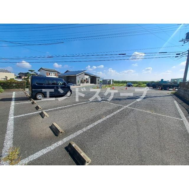 ハーヴェスト玉村の駐車場|高崎、前橋のお部屋探しはエンドスケープまで！お客様の理想お聞かせ下さい♪