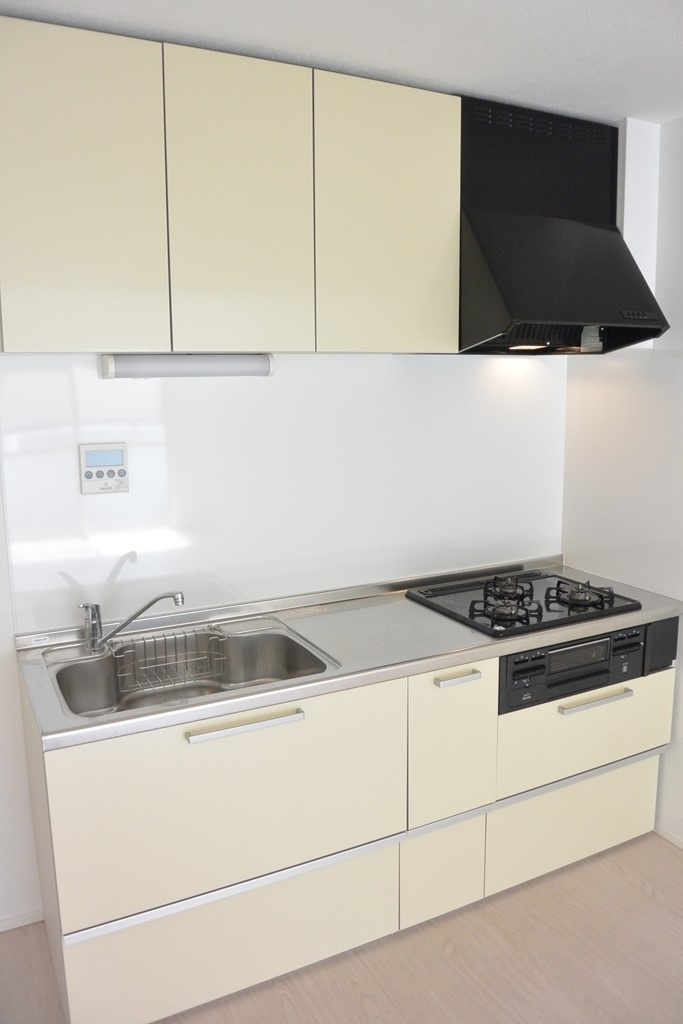 小泉マンションのキッチン|※別号室の写真です。