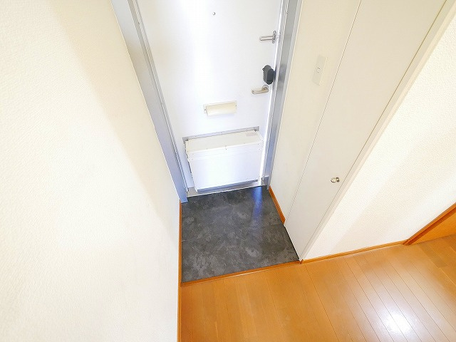 レオパレスＴｏ２の玄関|毎日通る玄関はこちらです