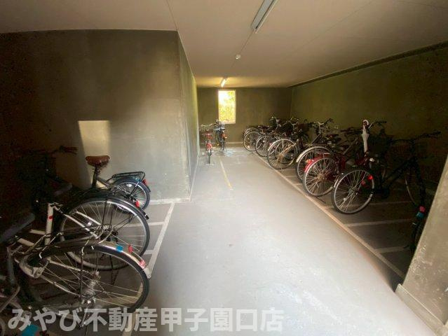 アプリーレ西宮武庫川のその他