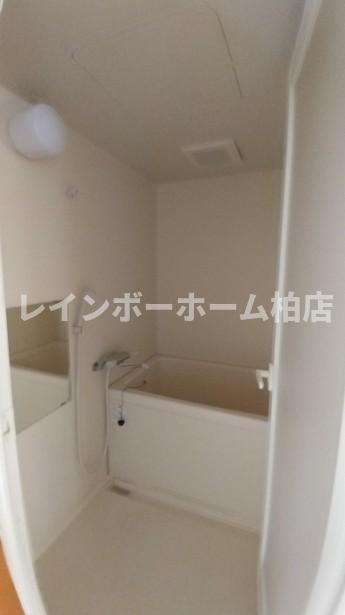 特典：仲介手数料が無料です!!の浴室|ゆったり過ごせるお風呂です