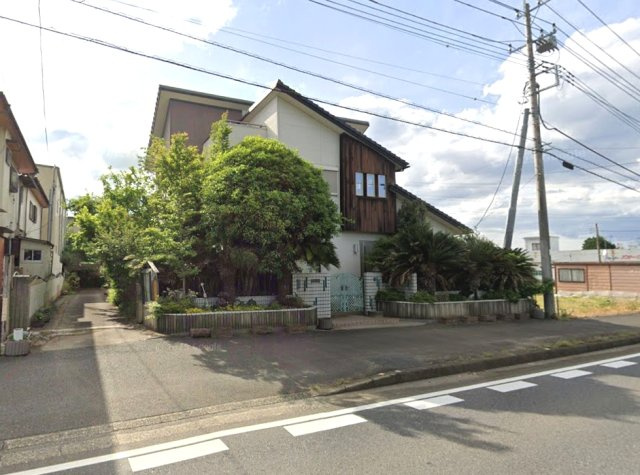 東金市山田　中古戸建の外観|5LDK+6DK+事務所+プレハブ倉庫　東金有料道路山田インターそば リフォームは必要です