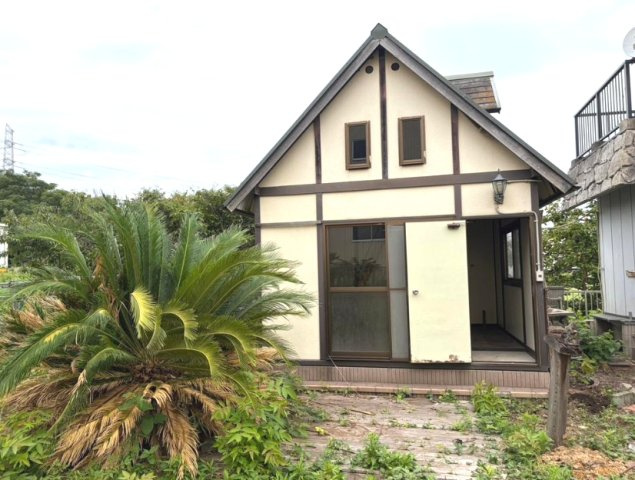 東金市山田　中古戸建の外観|5LDK+6DK+事務所+プレハブ倉庫　東金有料道路山田インターそば リフォームは必要です