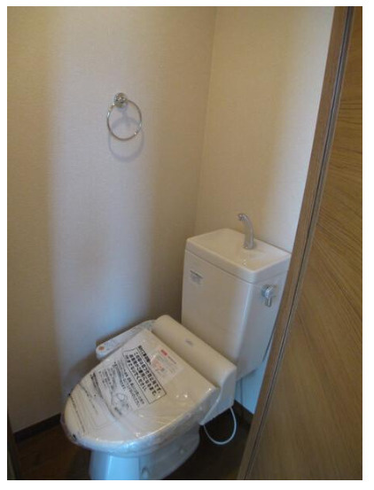 新宿区新宿７丁目のアパートのトイレ|トイレもきれいです