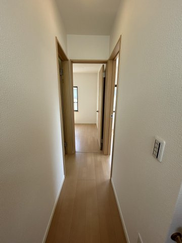 周南市大字久米　戸建てのその他|【リフォーム済】2階廊下