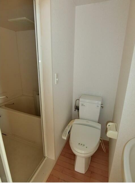 杉並区方南２丁目の賃貸マンションのトイレ