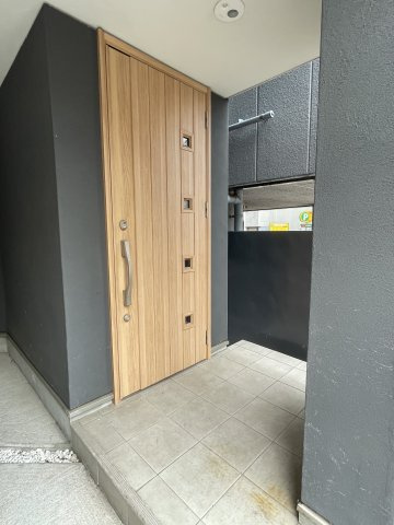 【玄関】