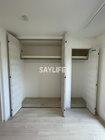セレニティ小若江B棟の収納