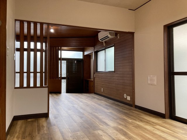 品川区中延３丁目の一戸建ての居間・リビング