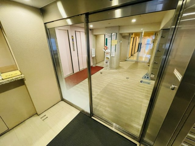 インペリアルお茶の水のエントランス|エントランス